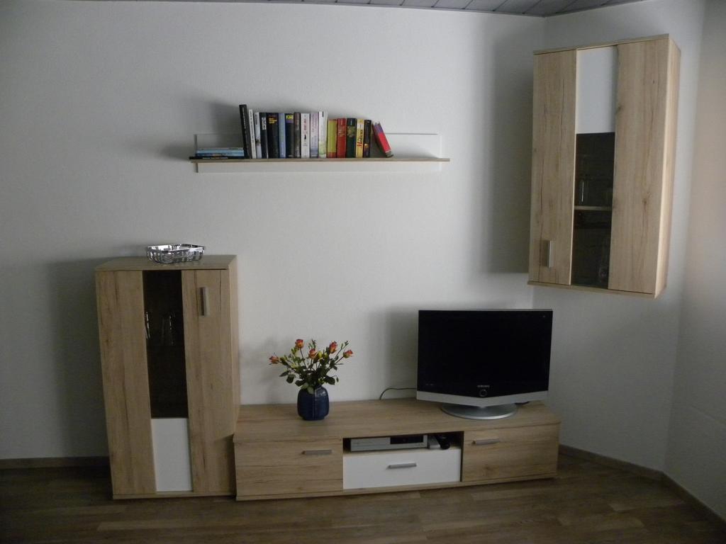 Ferienwohnung Alte B3 Рингсхайм Экстерьер фото