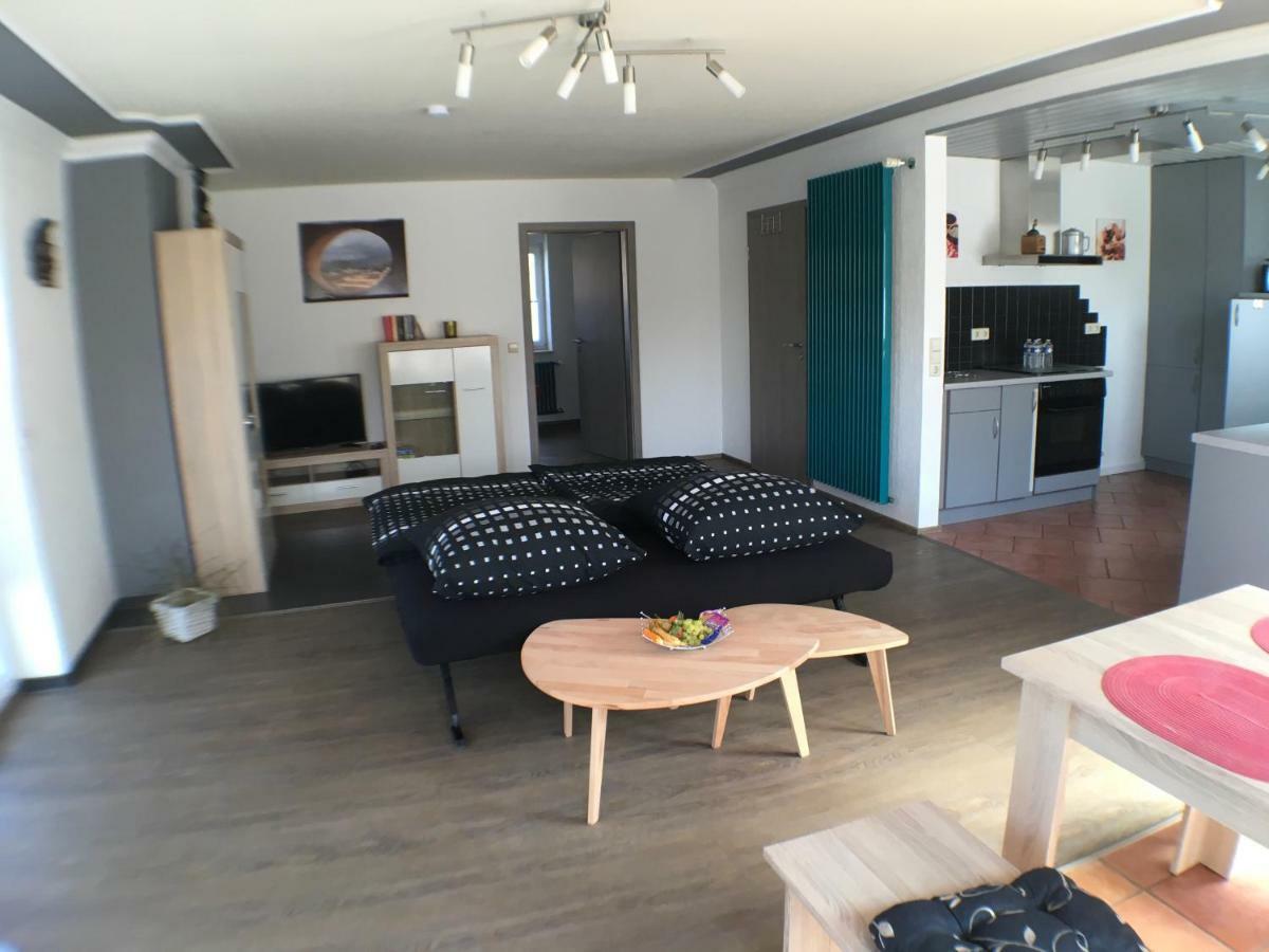 Ferienwohnung Alte B3 Рингсхайм Экстерьер фото