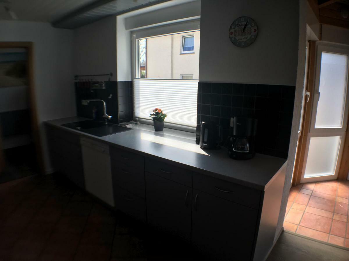 Ferienwohnung Alte B3 Рингсхайм Экстерьер фото